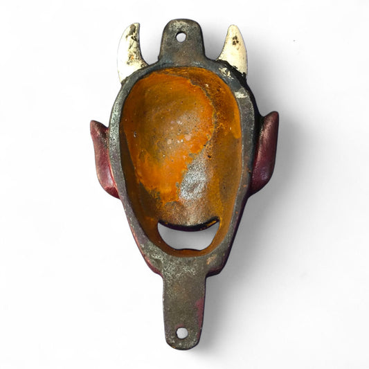 Destapador vintage de hierro